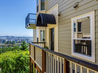 330 NW Uptown Ter APT 2A, Portland, OR 97210