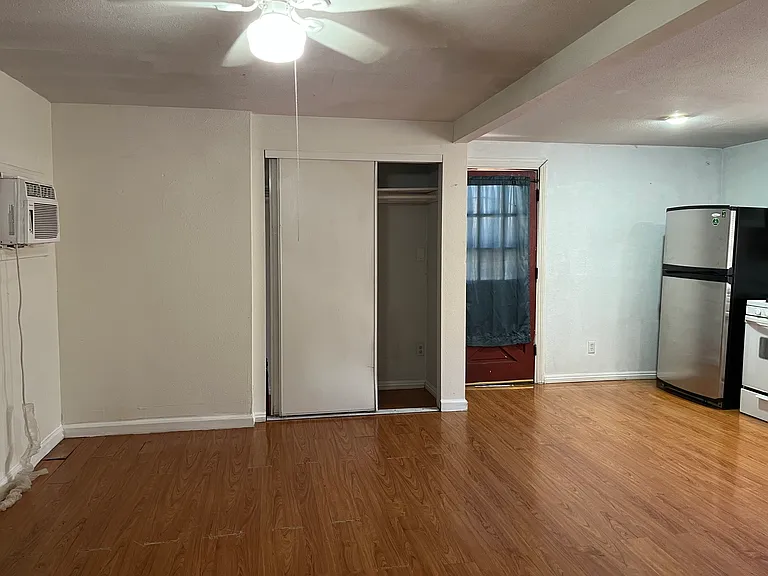 32940 Maiden Ln #C — Photo 13