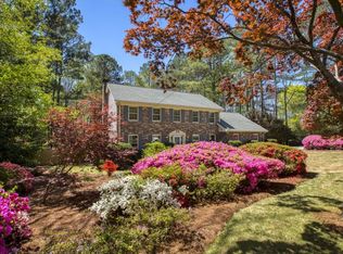 5228 Waterford Dr, Dunwoody, GA 30338