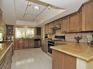 10565 Grove Oak Dr, Santa Ana, CA 92705