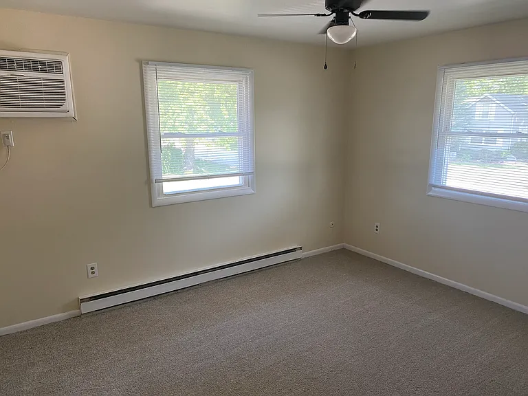 275 E Prairie St #2A — Photo 8