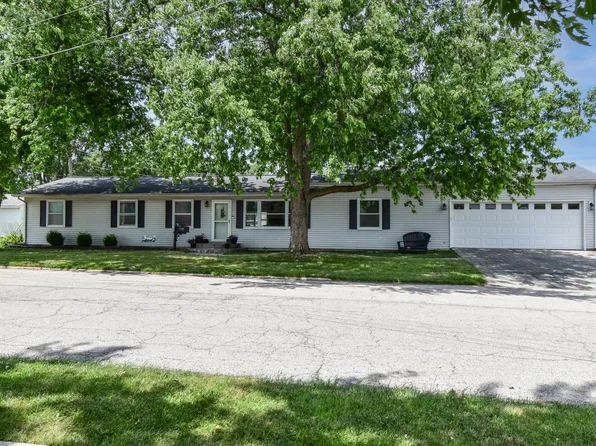 705 N Morrow St, Pontiac, IL 61764