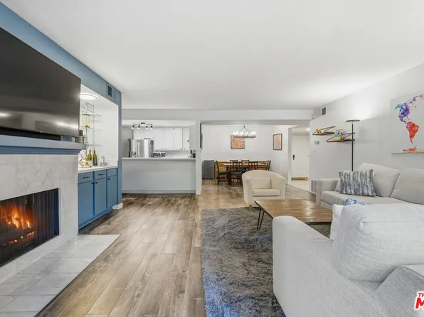 5440 Lindley Ave Unit 206, Encino, CA 91316