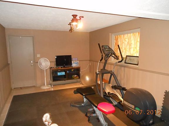 4th image of 540 S Claridge Dr