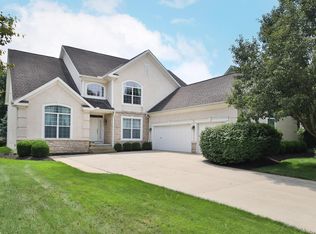 1021 Rutherglen Dr, Columbus, OH 43235