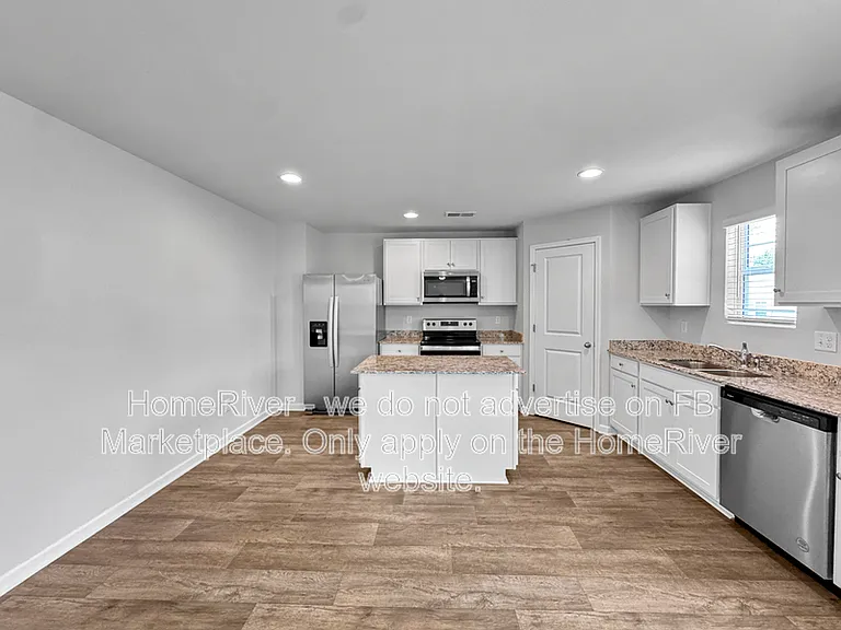 134 Carriagebrook Cir — Photo 8