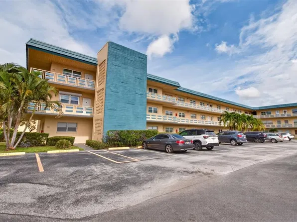 5750 80TH STREET N #D307, ST PETERSBURG, FL 33709