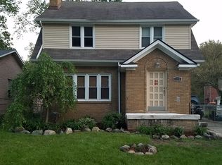 745 Menominee Rd, Pontiac, MI 48341