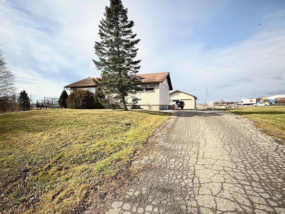 1st image of 3260 Ferris Rd
