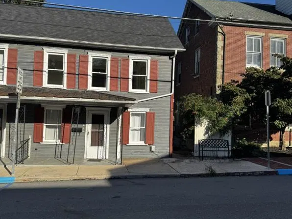 109 S Main St, Mercersburg, PA 17236