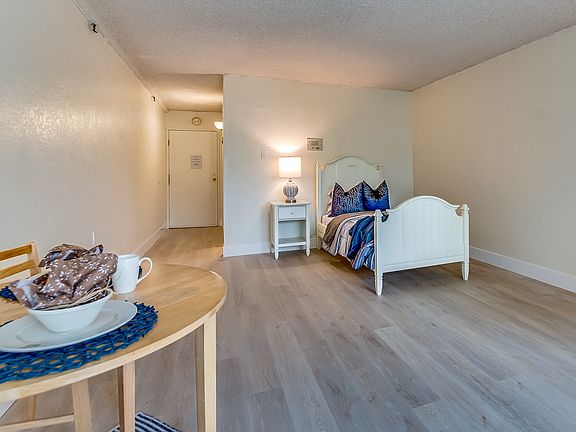 2nd image of 801 Cypress Way #721