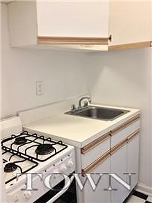 Rented by Town Residential | media 22