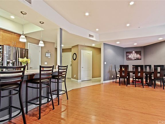 5th image of 4477 Woodman Ave APT 214