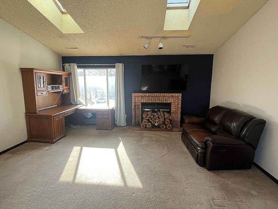 1st image of 950 23rd Avenue Pl APT 6