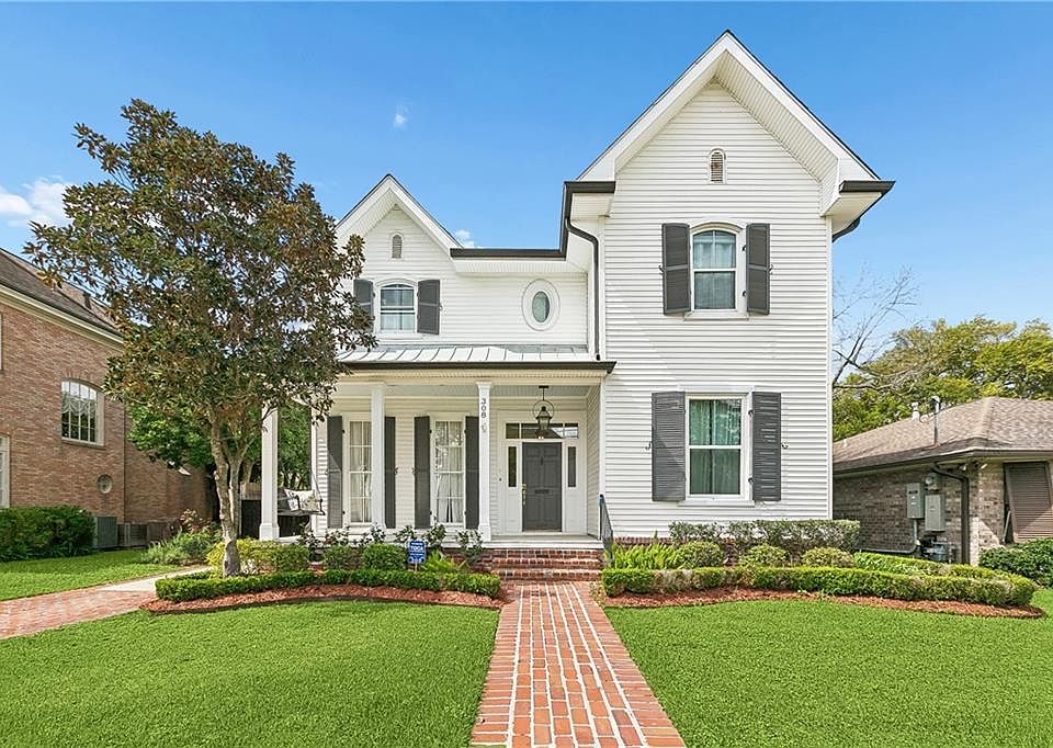 1st image of 308 Ridgeway Dr