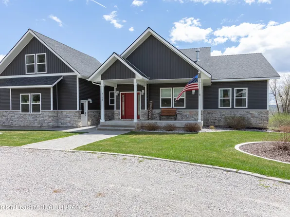 894 Cedar Creek Dr, Star Valley Ranch, WY 83127