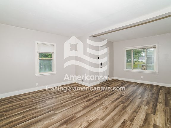 5-Living Room