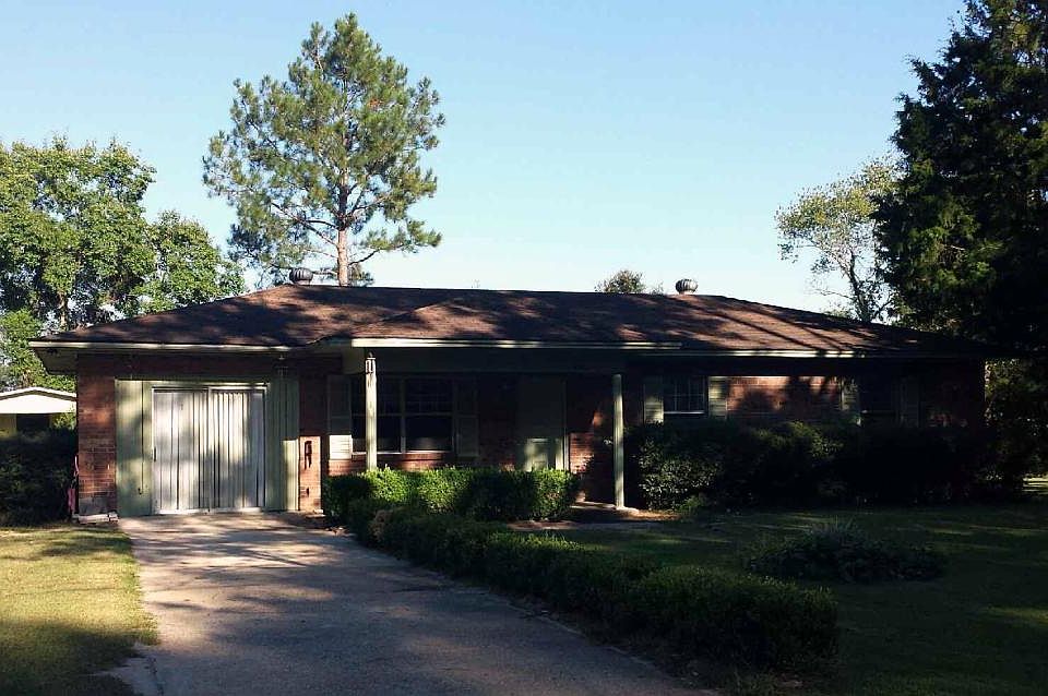 2nd image of 4866 Damascus Church Rd