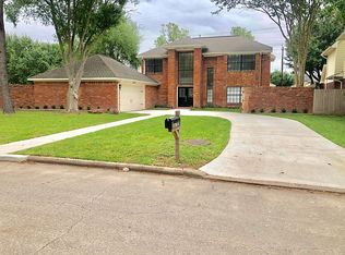 2307 Gentryside Dr, Houston, TX 77077