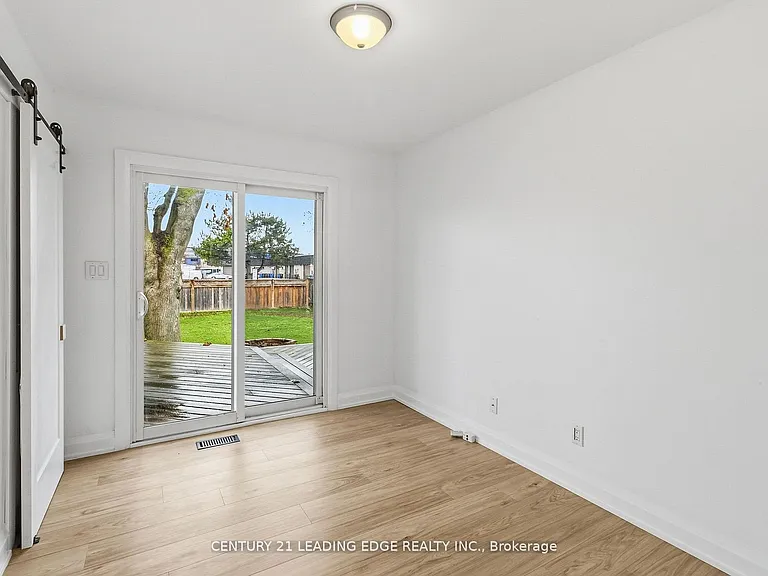 623 Wickens Ave — Photo 12