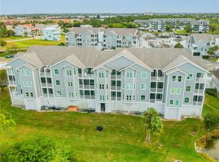 5727 Biscayne Ct APT 201, New Port Richey, FL 34652