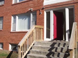 4621 Cooper Ave APT 3, Lincoln, NE 68506
