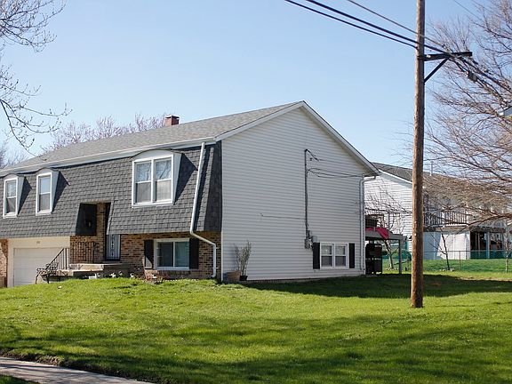 4th image of 690 Cynthia Ln