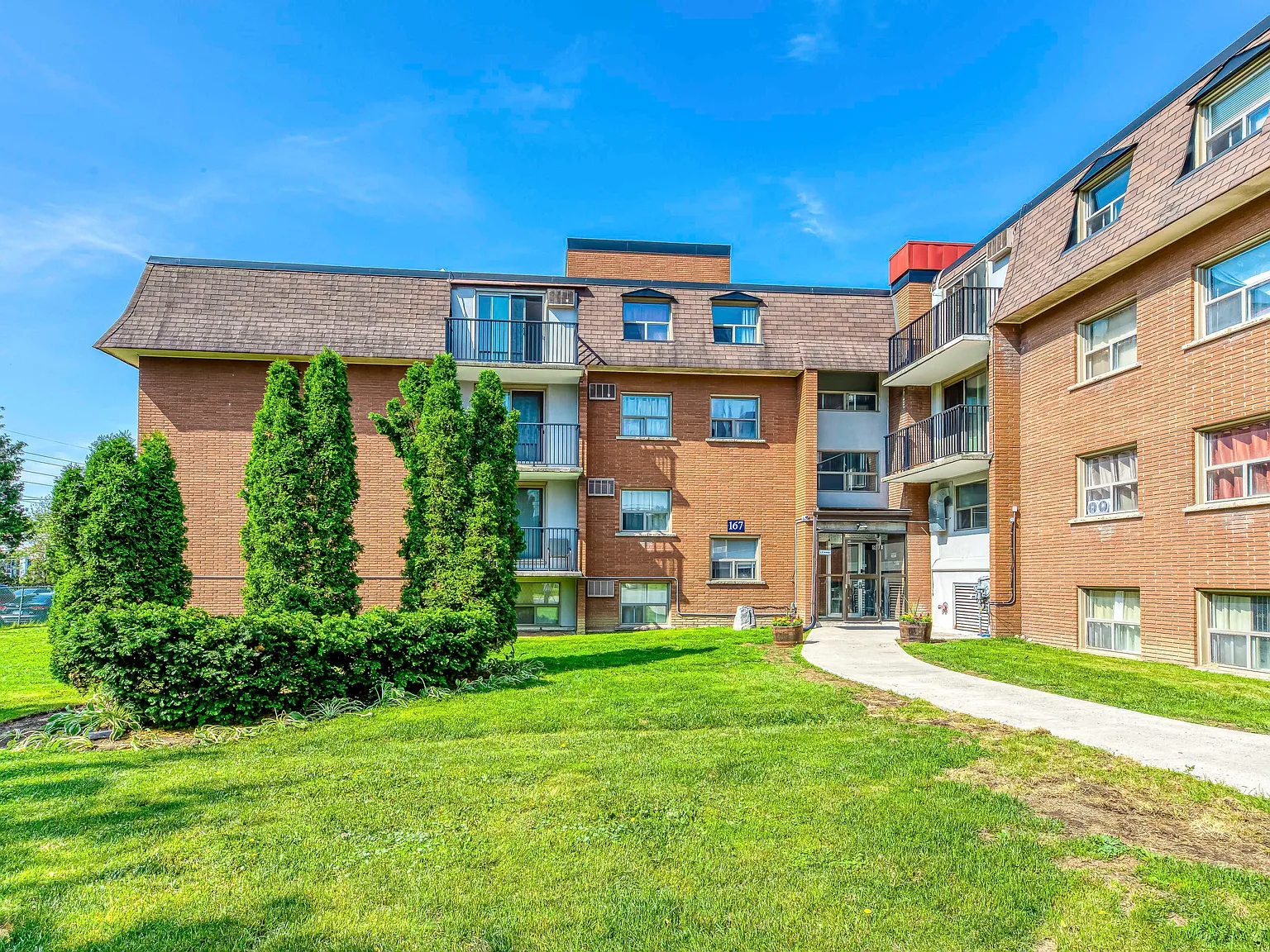 Morgan Apartments — Photo 3