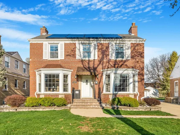 1907 Portsmouth Ave, Westchester, IL 60154