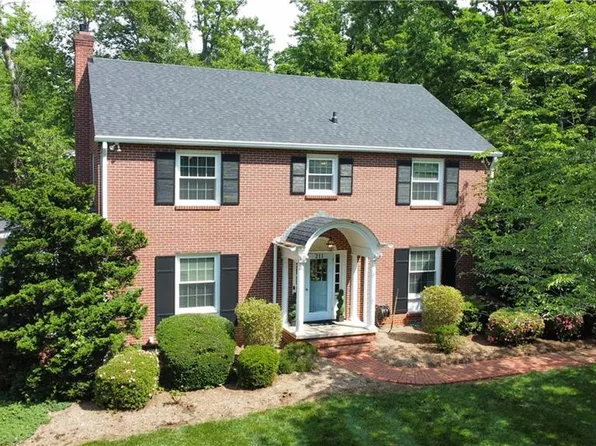 211 Dutchman Creek Rd, Elkin, NC 28621