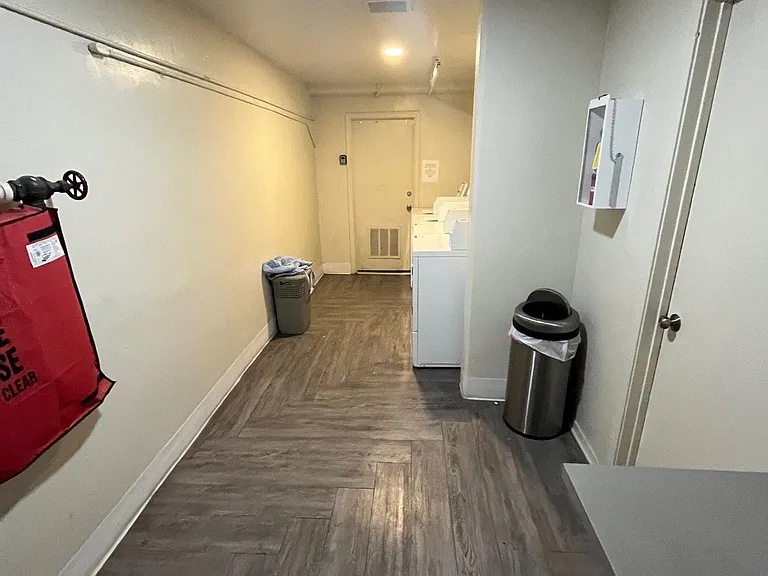 115 North Wetherly Drive — Photo 3
