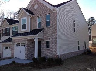 104 Grande Sky Ct, Cary, NC 27519