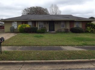 4422 Pepper Tree Rd, Memphis, TN 38109