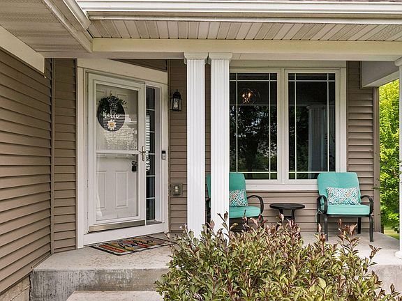 5th image of 1830 Penstemon Ln