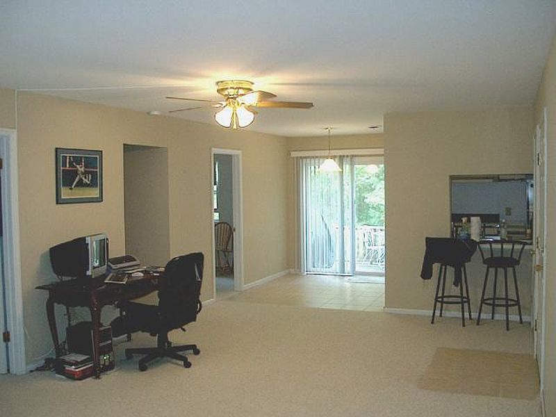 2nd image of 155 CEDARVIEW Lane