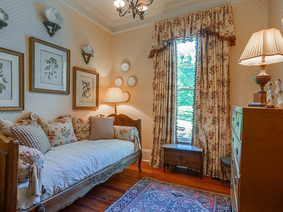 31st image of 5476 Leipers Creek Rd