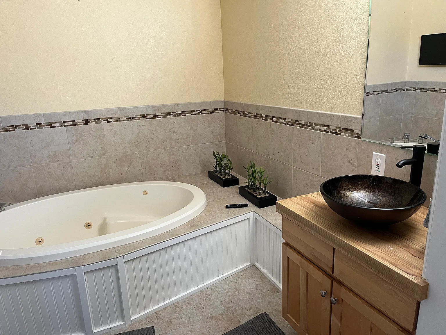 760 Francis St — Photo 4