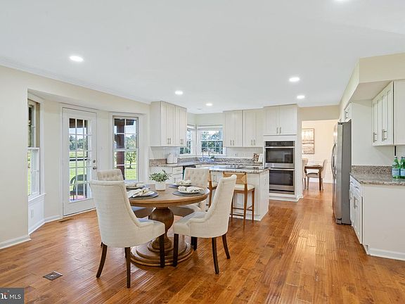 5th image of 14216 Hartwood Ct