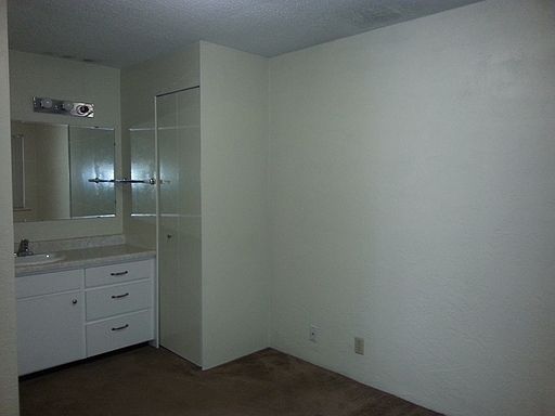 2nd image of 1360 Alder St APT 21