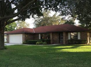 320 Robin Ave, Sebring, FL 33870