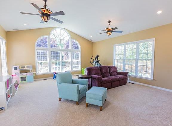 5th image of 11525 Autumnwood Way
