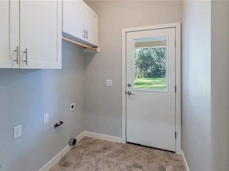 4014 Clawson Rd #B — Photo 22