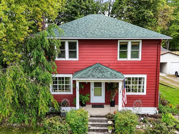 218 North Ave, Tallmadge, OH 44278
