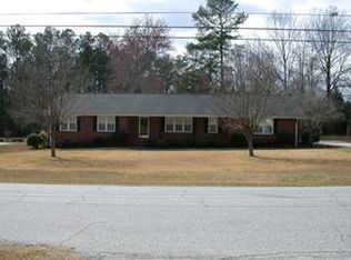 501 Clairmont Dr, Greenwood, SC 29649