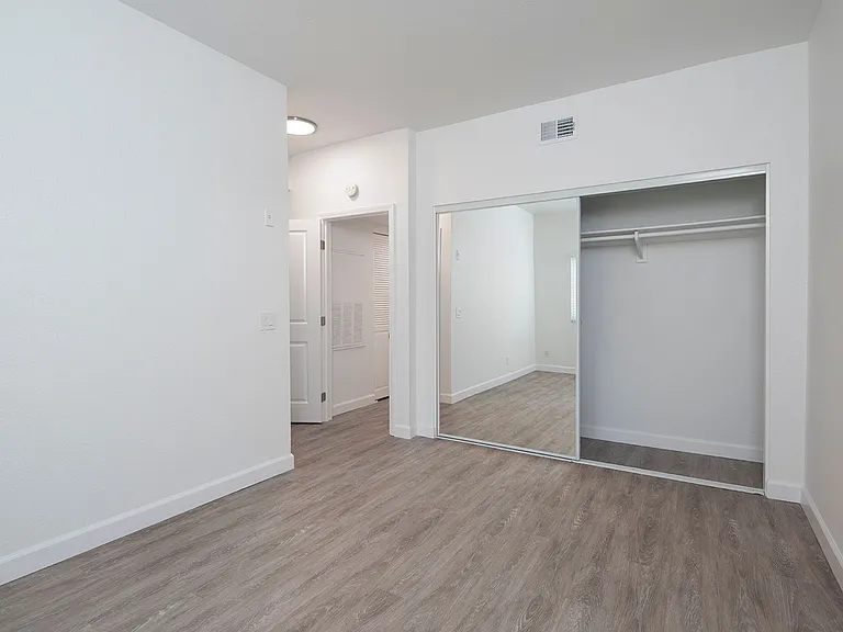Golden Pacific Apartments — Photo 29