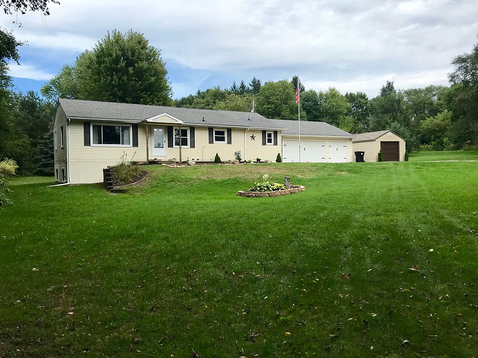 1st image of 7095 Pine Island Dr NE