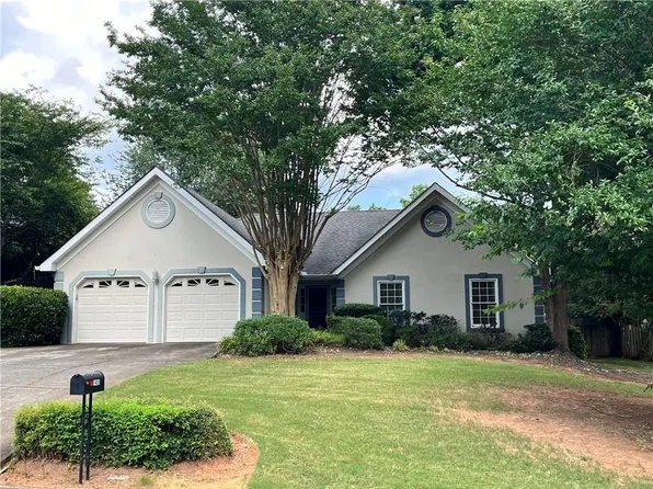1455 Kingfield Dr, Johns Creek, GA 30005