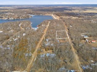 45 Walnut Dr, Mound City, KS 66056