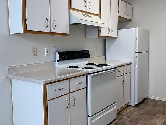 4th image of 720 SE Oak Glen Way #10598372