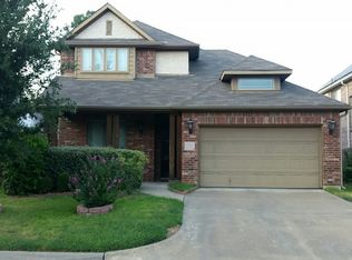 712 Crestridge Cir, Euless, TX 76040